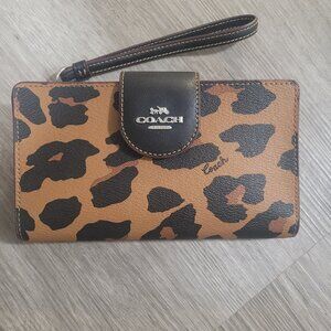 NWT coach tech wallet.